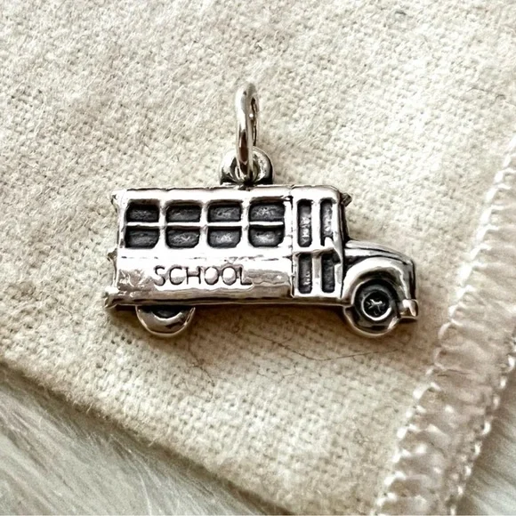 Rare retired James Avery School Bus charm (loop not cut) - Picture 3 of 8